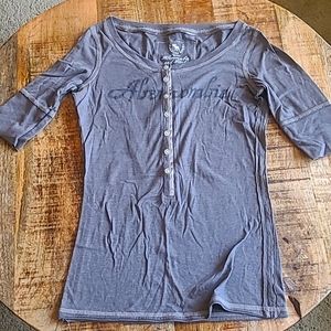 Abercrombie tee